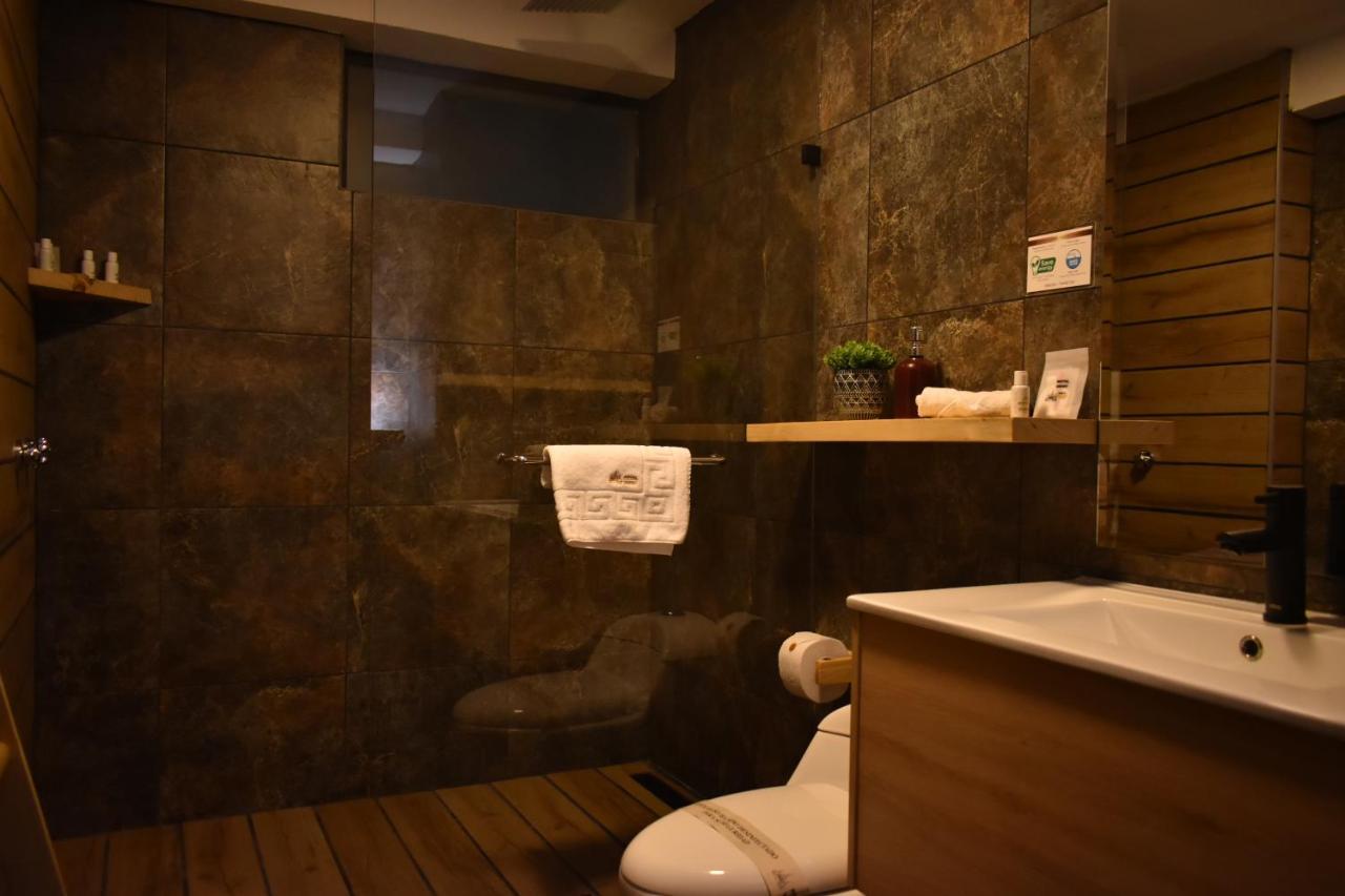 Hotel Vaway Куэнка Экстерьер фото